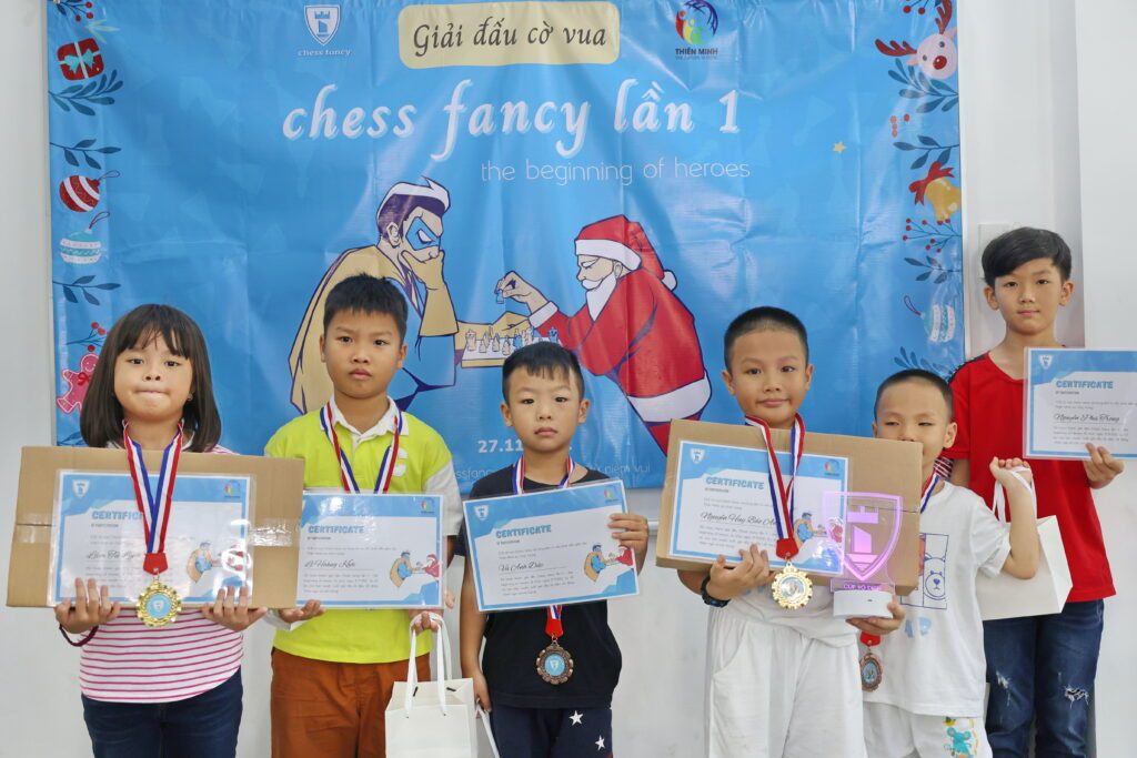 giải đấu cờ vua Chess fancy lần 1: thành quả các kỳ thủ